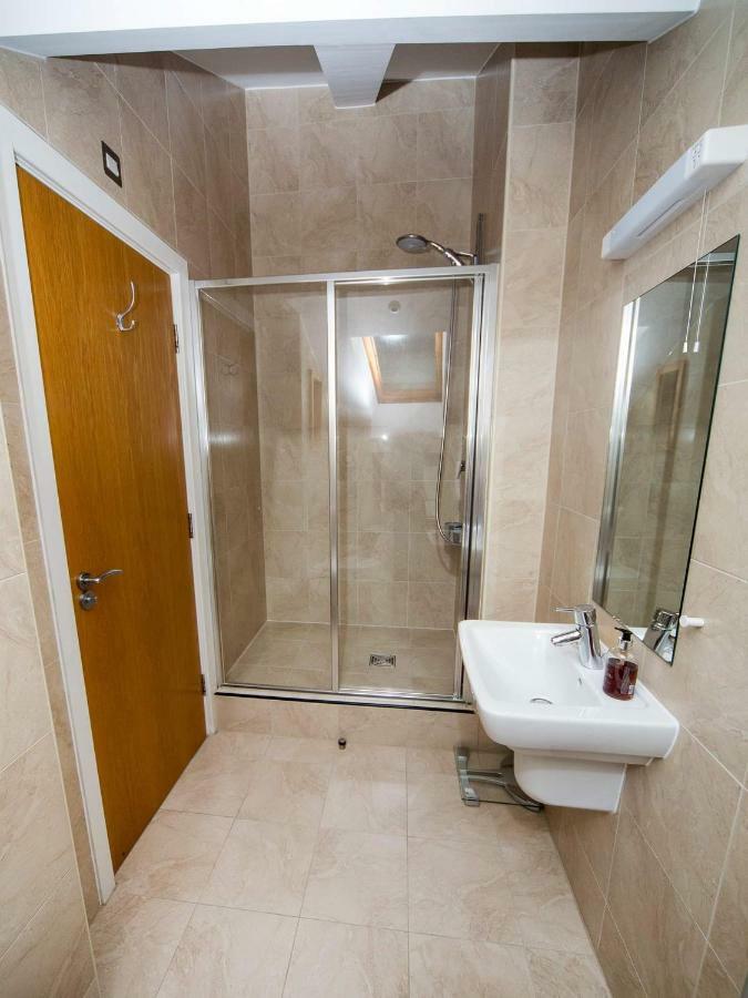 Regent Penthouse Villa Harrogate Buitenkant foto